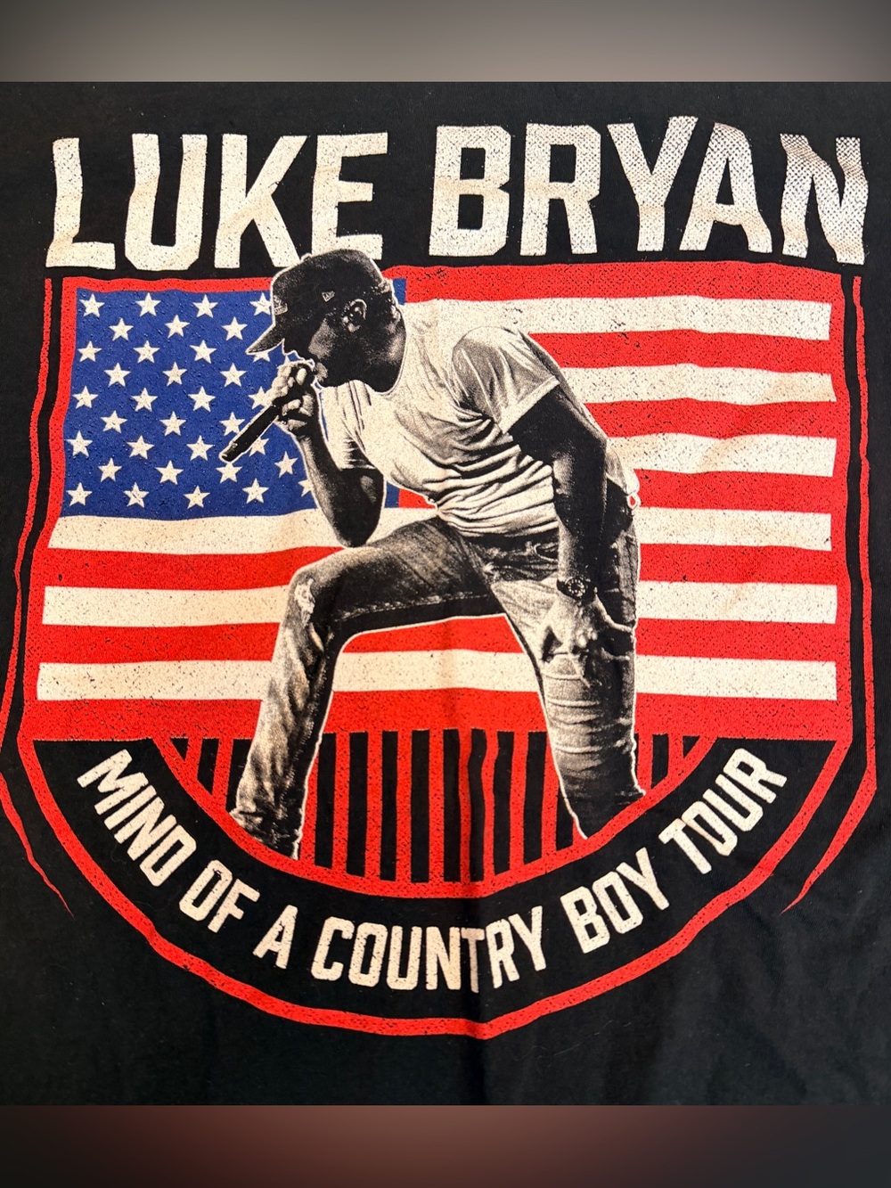 Luke Bryan Mind Of A Country Boy Concert T-shirt Unisex Size Medium Black Red Am